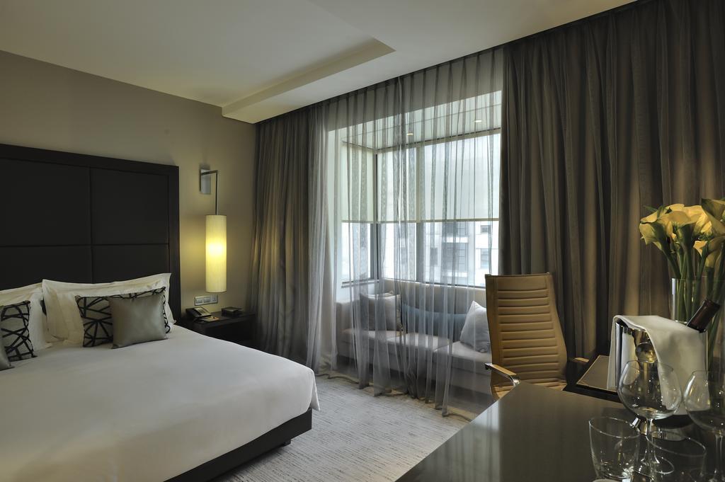 Dusitd2 Nairobi Otel Oda fotoğraf