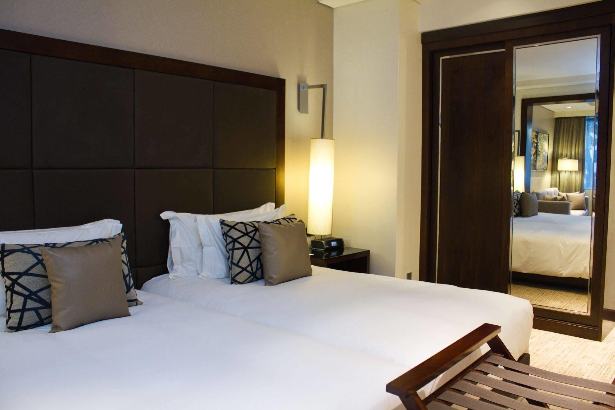 Dusitd2 Nairobi Otel Dış mekan fotoğraf
